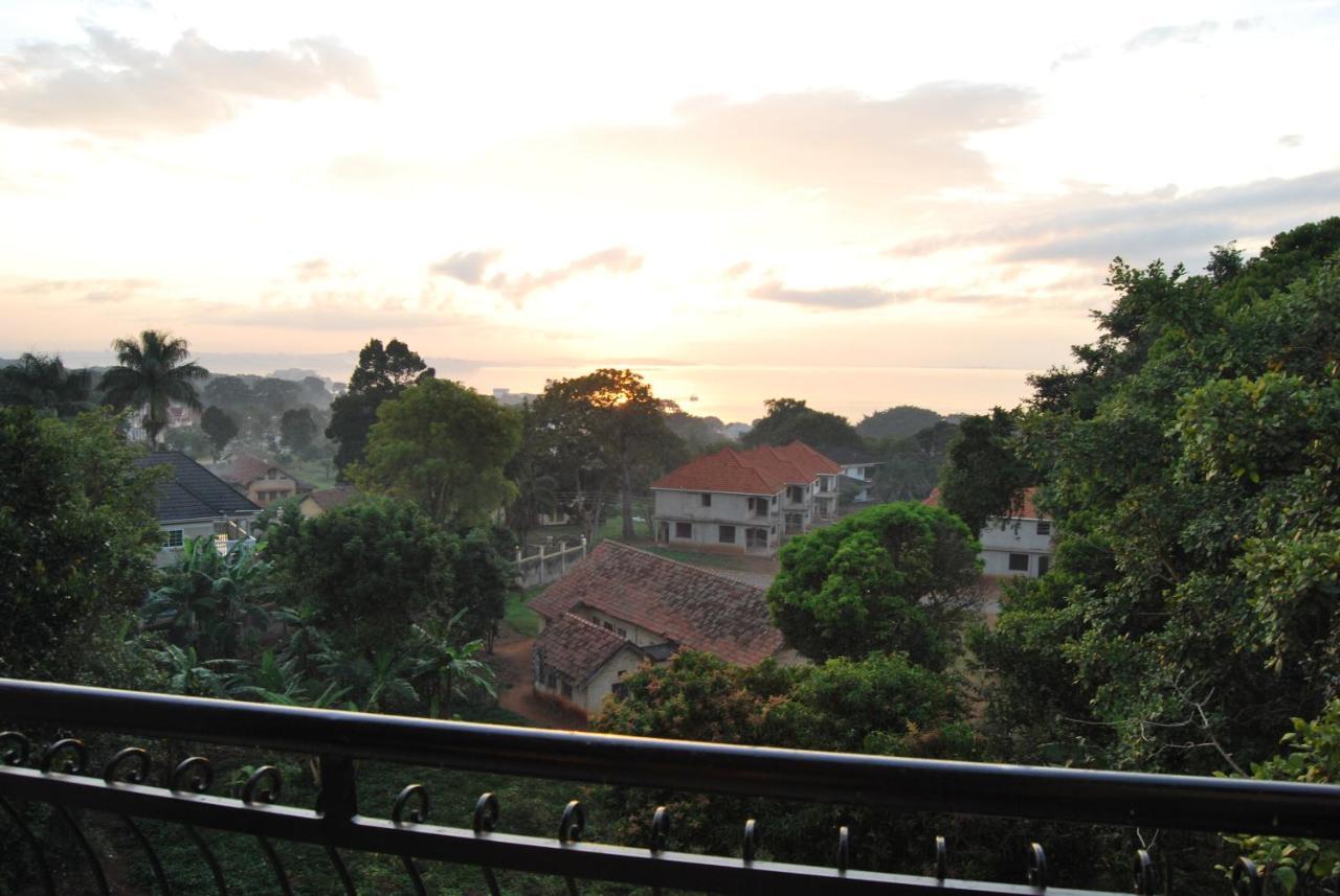 Frontiers Hotel Entebbe Exterior foto